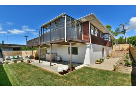 Photo of property in 360a Whangaparaoa Road, Stanmore Bay, Whangaparaoa, 0932