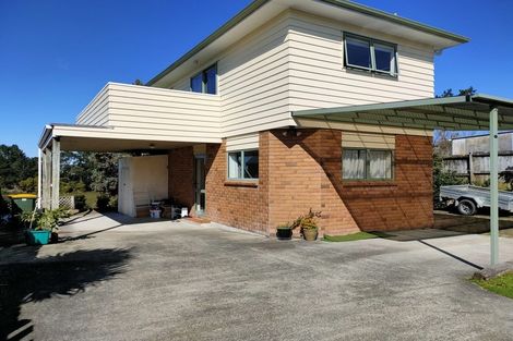 Photo of property in 14 Bedford Street, Te Atatu South, Auckland, 0610