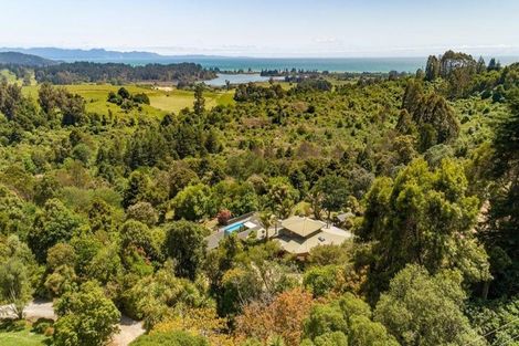 Photo of property in 142 Rocklands Road, Clifton, Takaka, 7183