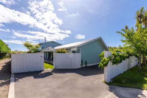 Photo of property in 20a Swindells Road, Waikuku Beach, 7473