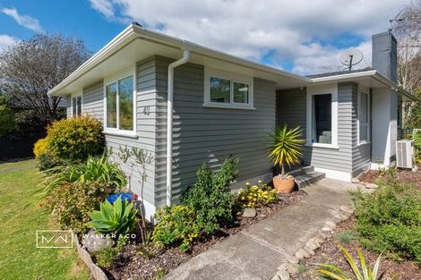 Photo of property in 40 Larchmont Grove, Totara Park, Upper Hutt, 5018