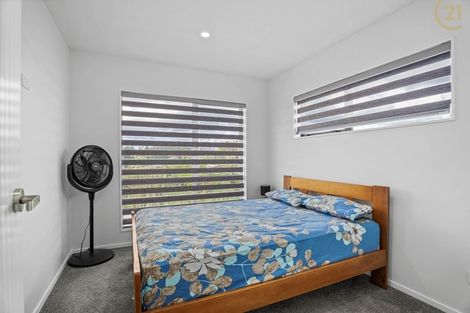 Photo of property in 22a Survila Street, Takanini, 2110