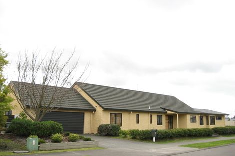 Photo of property in 2 Penlington Place, Havelock North, 4130