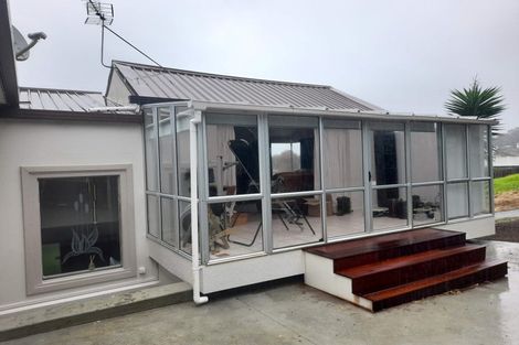 Photo of property in 23 Glamorgan Drive, Torbay, Auckland, 0630