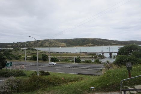Photo of property in 62 Paremata Crescent, Paremata, Porirua, 5024