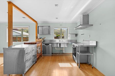 Photo of property in 5 Kenward Crescent, Featherston, 5710