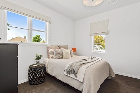 Photo of property in 12 Jellicoe Drive, Hamilton East, Hamilton, 3216