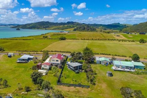 Photo of property in 29 Koutu Point Road, Opononi, Kaikohe, 0473