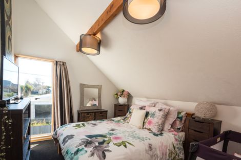 Photo of property in 1a Dulles Place, Papanui, Christchurch, 8053