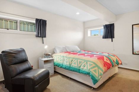 Photo of property in 154 Easther Crescent, Kew, Dunedin, 9012