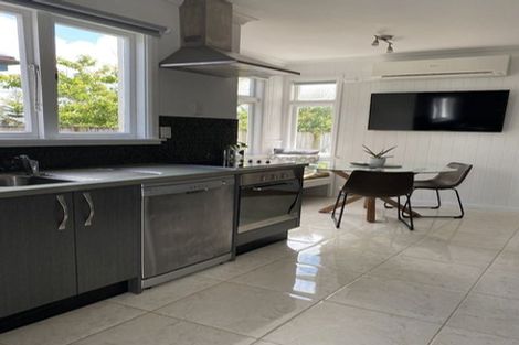 Photo of property in 84 Fitzroy Street, Terrace End, Palmerston North, 4410