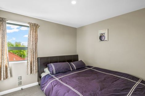 Photo of property in 8b Broadbent Street, Riccarton, Christchurch, 8041