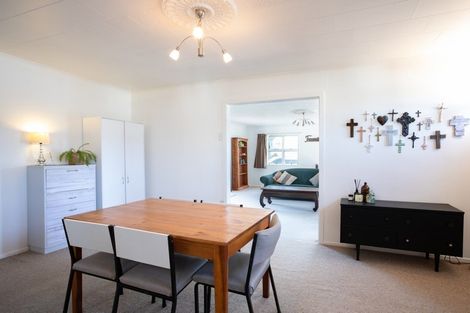 Photo of property in 284 Tremaine Avenue, Takaro, Palmerston North, 4412