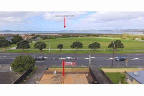 Photo of property in 1/470 Te Atatu Road, Te Atatu Peninsula, Auckland, 0610