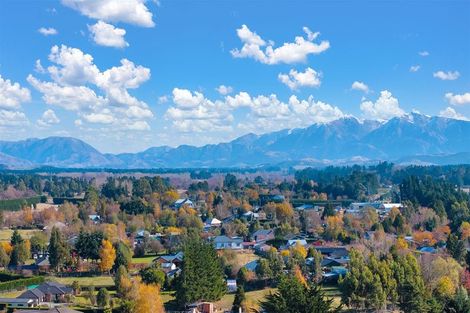 Photo of property in 15 Harewood Road, Oxford, 7430