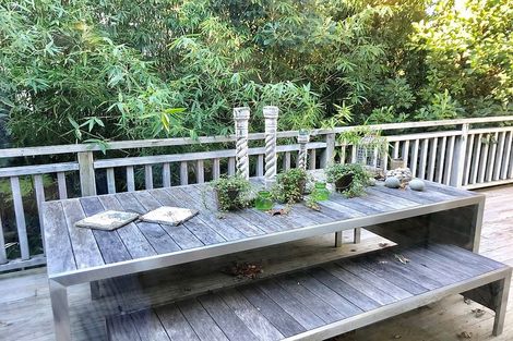 Photo of property in 36 Peter Terrace, Castor Bay, Auckland, 0620