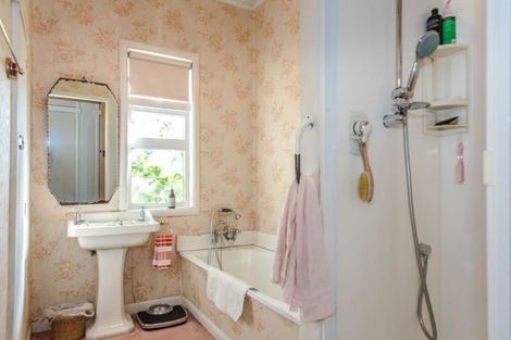 Photo of property in 117 Cobham Drive, Hamilton East, Hamilton, 3216