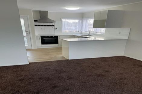 Photo of property in 1/29 Lane Road, Weymouth, Auckland, 2103