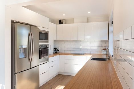 Photo of property in 19 Keats Crescent, Stoke, Nelson, 7011