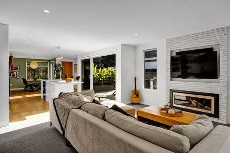 Photo of property in 8 Bright Way, Lower Vogeltown, New Plymouth, 4310