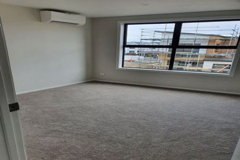 Photo of property in 15 Desalt Drive, Hobsonville, Auckland, 0616