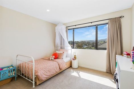 Photo of property in 28 Navigation Drive, Whitby, Porirua, 5024