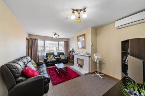 Photo of property in 2/42 North Avon Road, Richmond, Christchurch, 8013