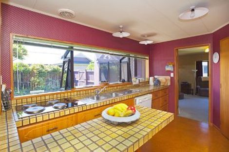 Photo of property in 300 Kahutia Street, Gisborne, 4010