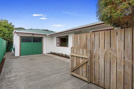 Photo of property in 45a Leighton Avenue, Waiwhetu, Lower Hutt, 5010