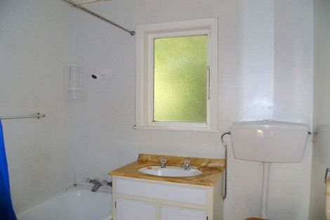 Photo of property in 31 Chesterton Street, Johnsonville, Wellington, 6037