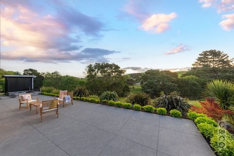 Photo of property in 69a Waikoukou Valley Road, Waimauku, 0882