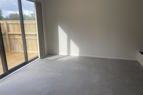 Photo of property in 45b Greenvalley Rise, Glenfield, Auckland, 0629