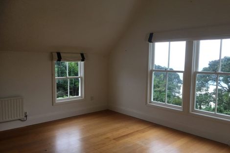 Photo of property in 5 Vazey Way, Hobsonville, Auckland, 0618