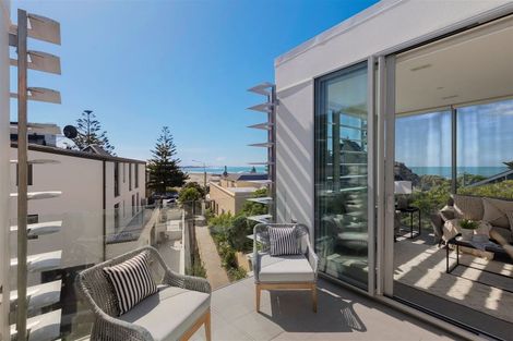 Photo of property in 9/22 Esplanade, Sumner, Christchurch, 8081