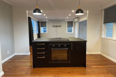 Photo of property in 1055 Fergusson Drive, Clouston Park, Upper Hutt, 5018