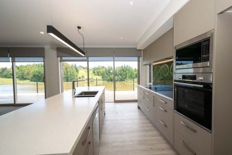 Photo of property in 18 Lake View Place, Fairhall, Blenheim, 7272