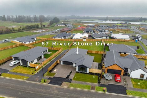 Photo of property in 57 River Stone Drive, Halswell, Christchurch, 8025