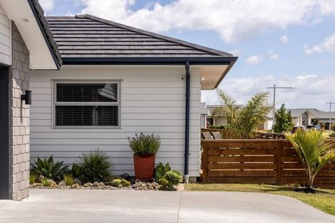 Photo of property in 34 Farrier Street, Papamoa, 3118
