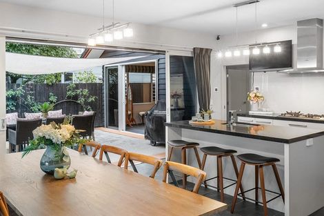 Photo of property in 10 Lake Drive, Karaka, Papakura, 2113