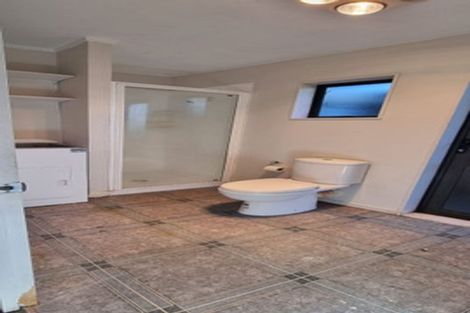 Photo of property in 1 Ardee Close, East Tamaki, Auckland, 2016