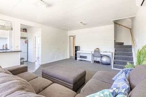 Photo of property in 2a Moray Place, Highbury, Palmerston North, 4412