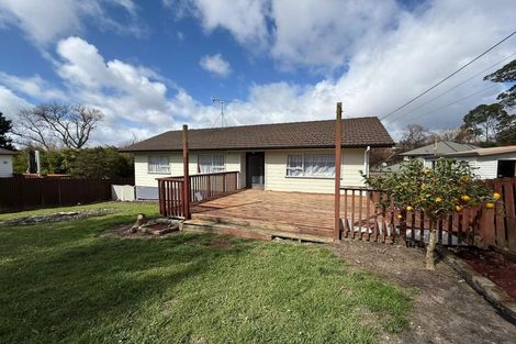Photo of property in 101a Triangle Road, Massey, Auckland, 0614