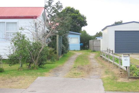 Photo of property in 104b Sharyn Place, Whangamata, 3620