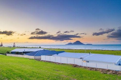 Photo of property in 50 Pacific Parade, Coastlands, Whakatane, 3120