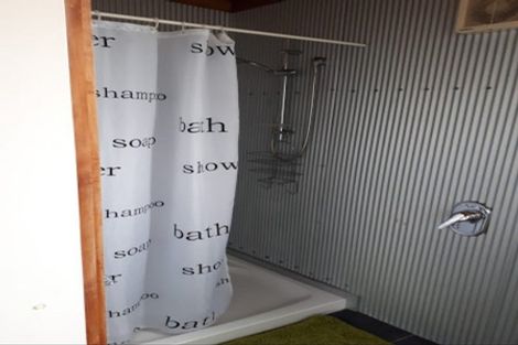 Photo of property in 22 Babbacombe Avenue, Otaki Beach, Otaki, 5512