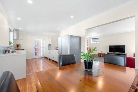 Photo of property in 51 Golders Road, Elderslea, Upper Hutt, 5018