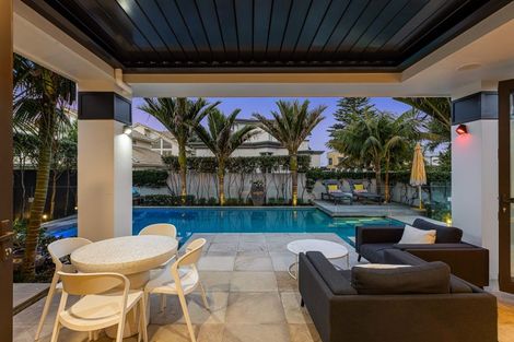 Photo of property in 361 Hibiscus Coast Highway, Orewa, 0931