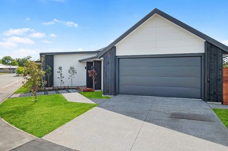 Photo of property in 1 Karos Lane, Northwood, Christchurch, 8051