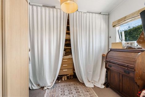 Photo of property in 4 Kingston Street, Albert Town, Wanaka, 9305