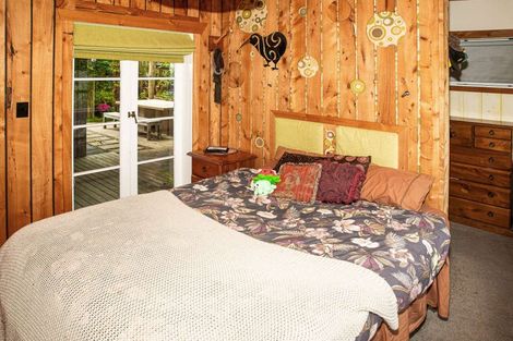 Photo of property in 123b Colombo Road, Waiuku, 2123